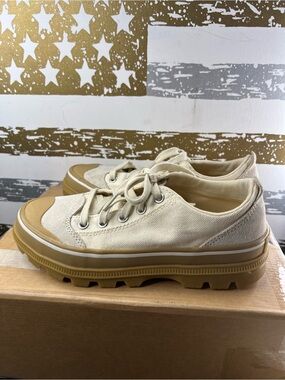 Sorel shoes